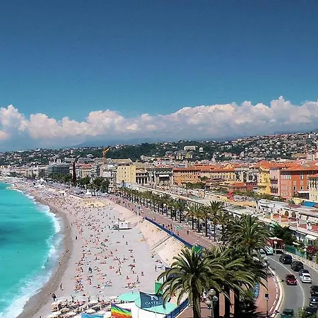 Apartment Nestor&jeeves - Palazzo Verdi -